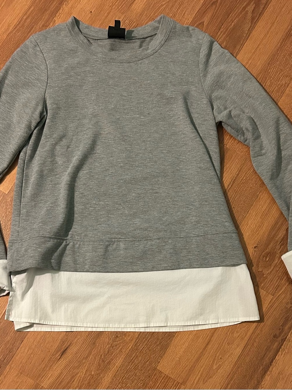 bobeau Light Gray Crewneck Sweatshirt Shirt Tail